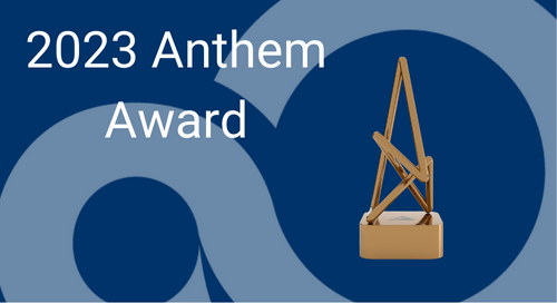 Farthing accepts Anthem award trophy